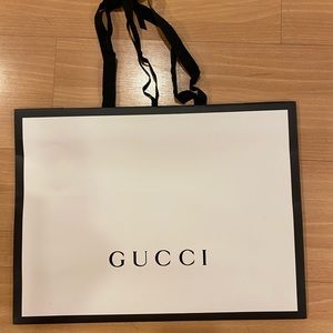 White & Black Gucci Shopping Bag
